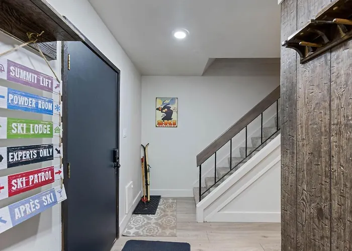 Luxurious 2 Bedroom Base Camp Condo - Steps From Kirkwood Village Condo