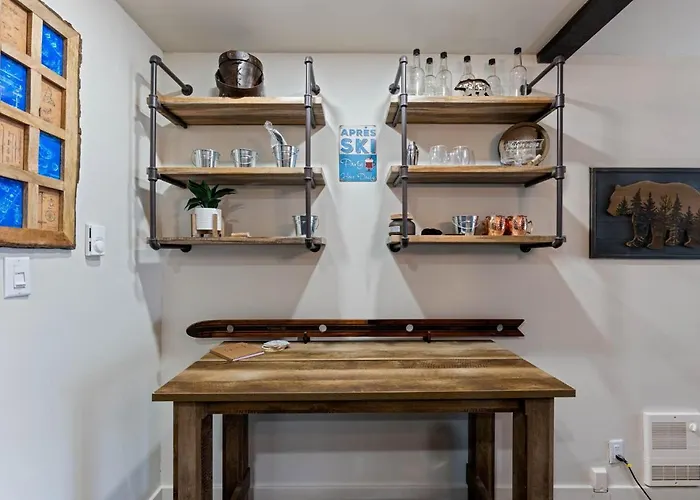Luxurious 2 Bedroom Base Camp Condo - Steps From Kirkwood Village Condo